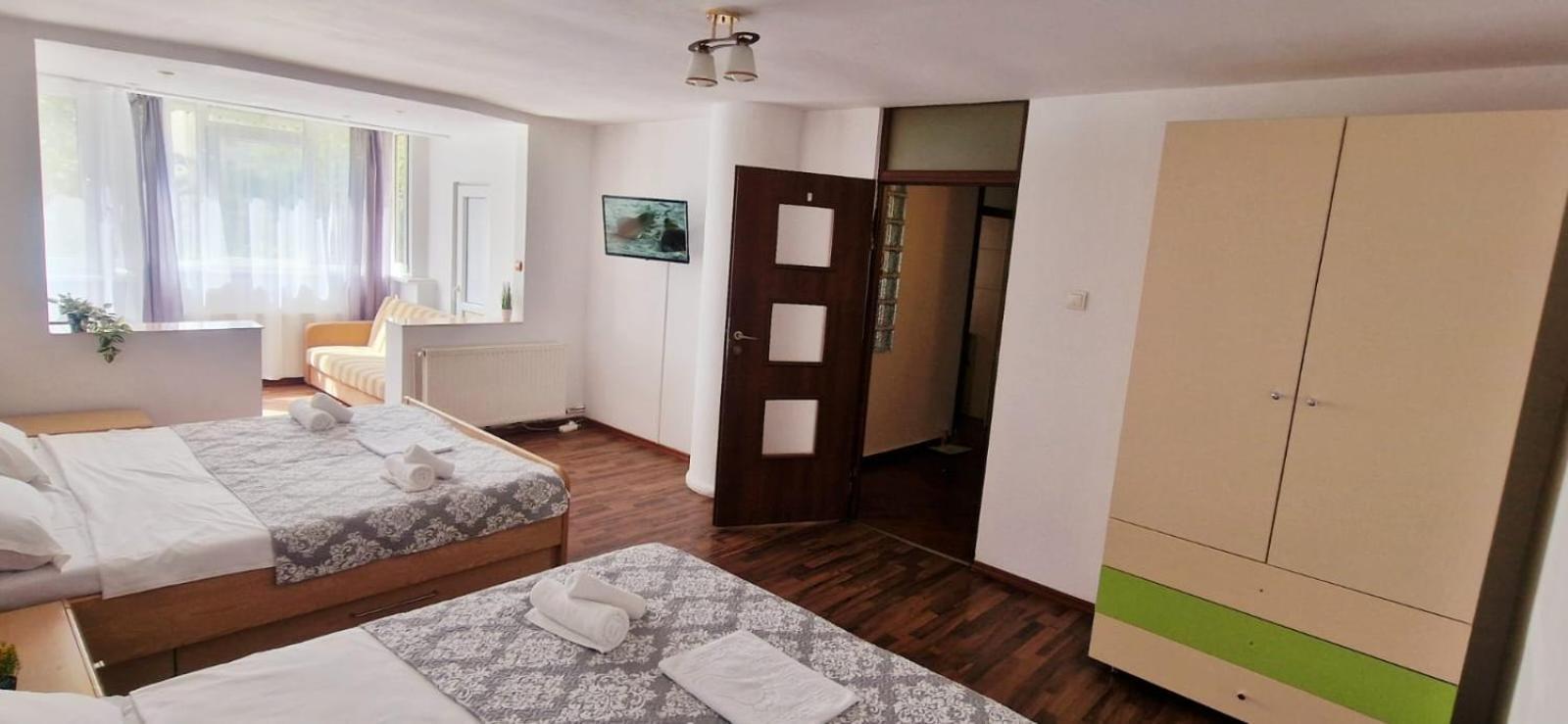 Stephanie Apartment-Centru Civic Брашов Екстер'єр фото