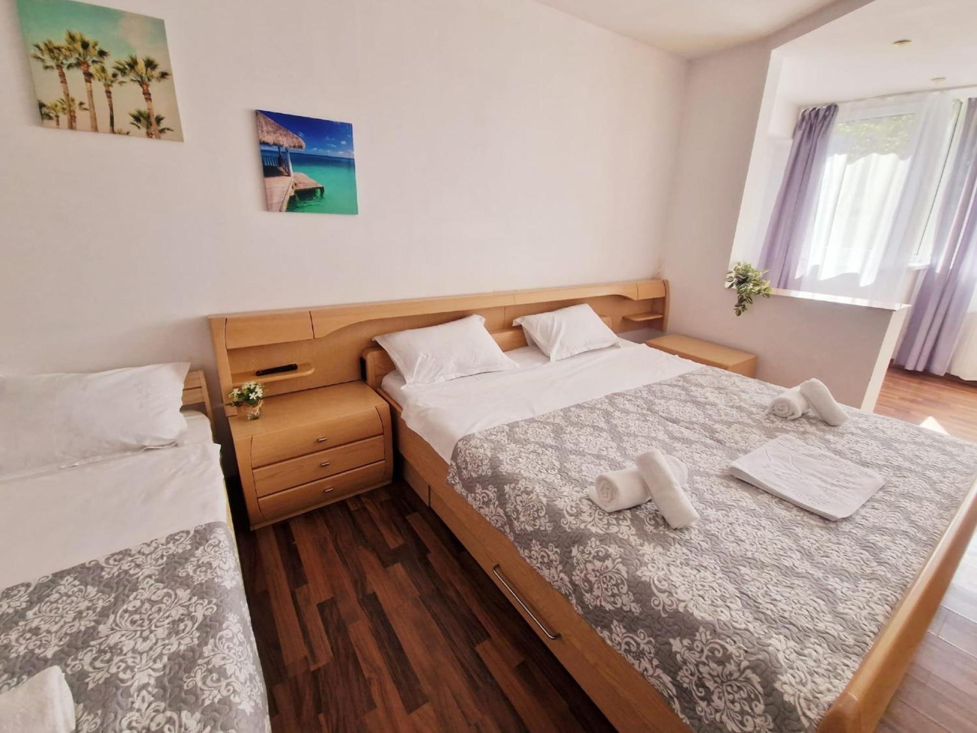 Stephanie Apartment-Centru Civic Брашов Екстер'єр фото