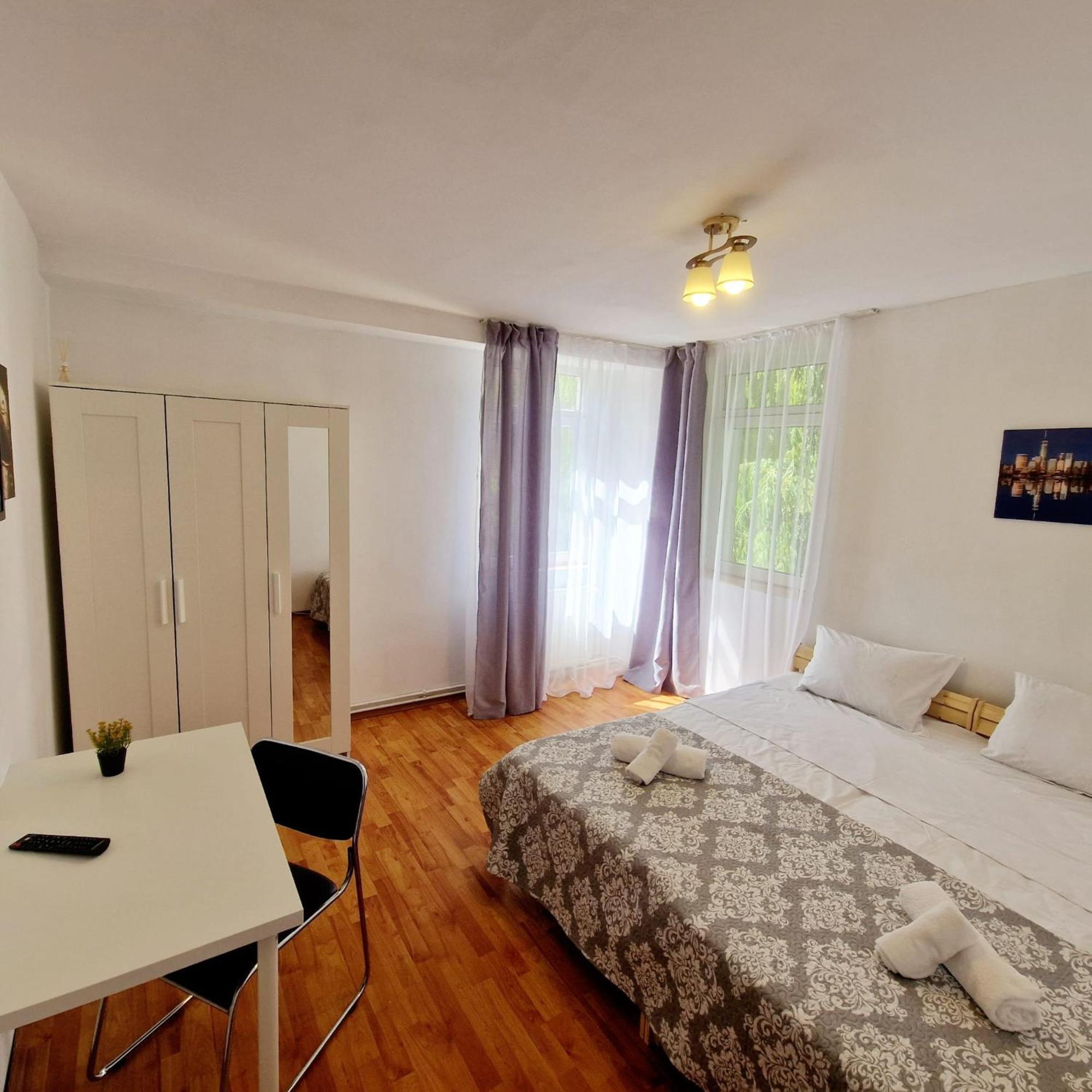 Stephanie Apartment-Centru Civic Брашов Екстер'єр фото